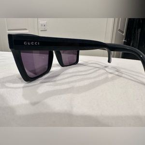 Authentic Mens Gucci GG 1013s smoke black Sunglasses